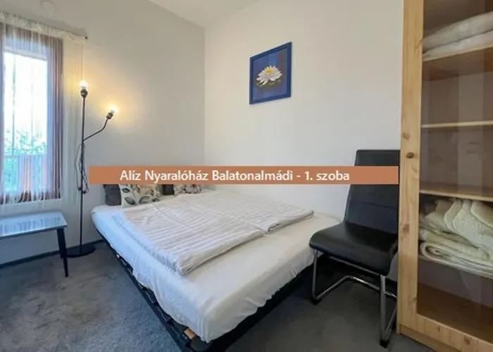 펜션 Aliz Nyaralohaz 발라톤알마디