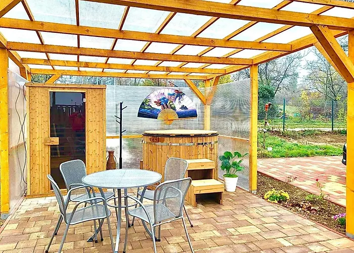 Aliz Nyaralohaz * 발라톤알마디